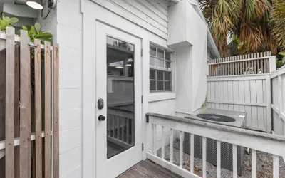 La Casita - Steps From 7th Ave