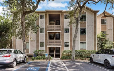 Amelia Landings 9e 2 Bedroom Condo