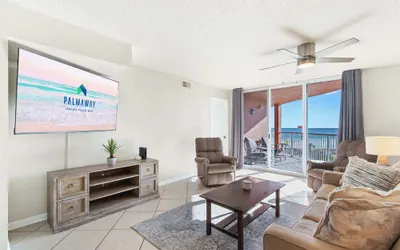 Gulf View 2 Bed Beaches Pool Dining and Fun