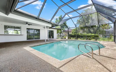 Riverfront Home w Private Dock Pool Beaches