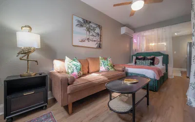 2501 W North B St, Unit 8