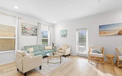 NEW Sleeps 7 Beach Fun Dining Palmaway