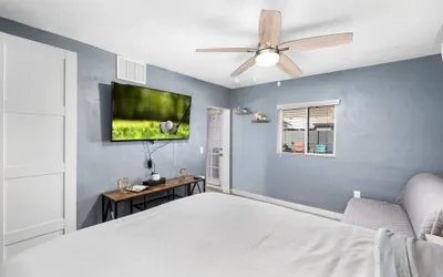 Central Phoenix Casita Unit B