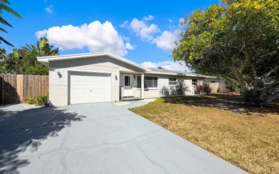 3485 Floral Drive SE