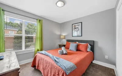 Charming 2-bedroom in the Heart of Clarksville, TN