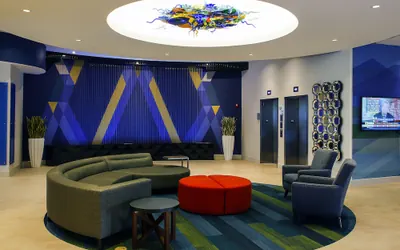 Holiday Inn Express & Suites Louisville Downtown by IHG