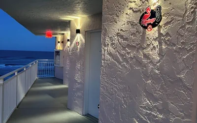 Flamingo Inn Beachfront