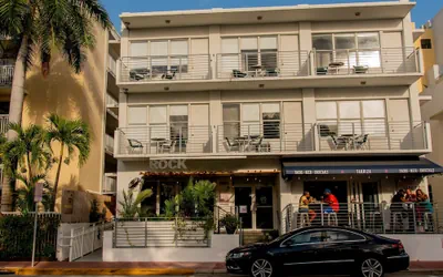 Rock Apartments by Lowkl