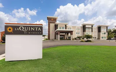 La Quinta Inn & Suites by Wyndham Cullman
