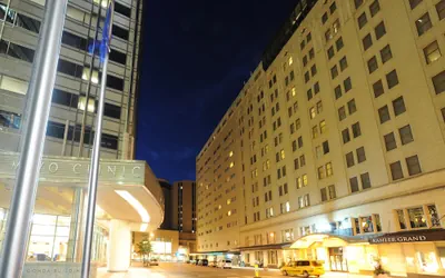 The Towers At Kahler Grand Hotel