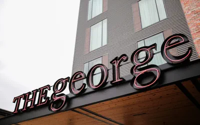 The George, by Valencia Hotel Collection