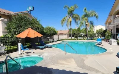 Garden Inn and Suites