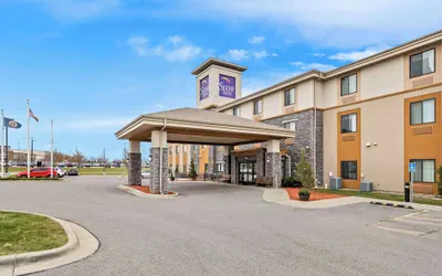 Sleep Inn & Suites West-Near Medical Center