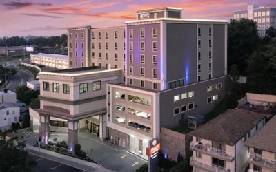 Best Western Premier NYC Gateway Hotel