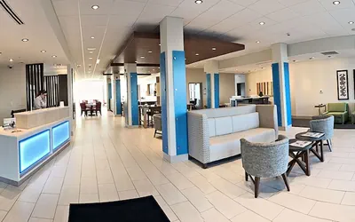 Holiday Inn Express & Suites Sterling by IHG