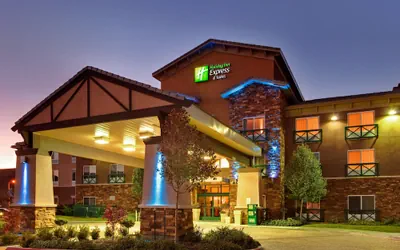 Holiday Inn Express Hotel & Suites Tehachapi by IHG