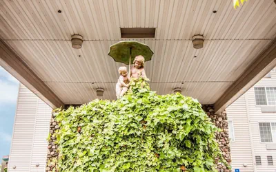 Comfort Inn & Suites Salem Northeast