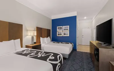 La Quinta Inn and Suites by Wyndham at WaTiki Waterpark