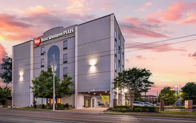 Best Western Plus Gen X Inn