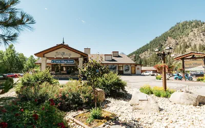 Icicle Village Resort