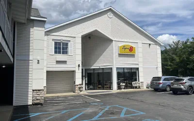 Super 8 by Wyndham Albany