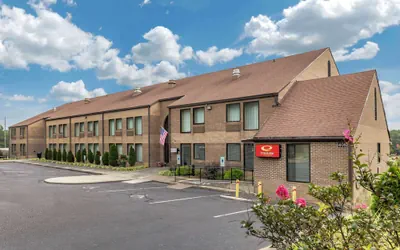 Econo Lodge & Suites Southern Pines - Pinehurst
