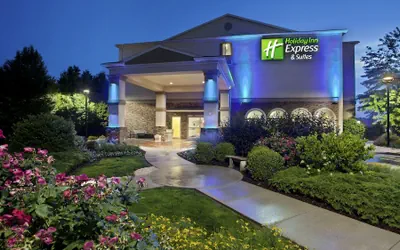 Holiday Inn Express & Suites Allentown West by IHG