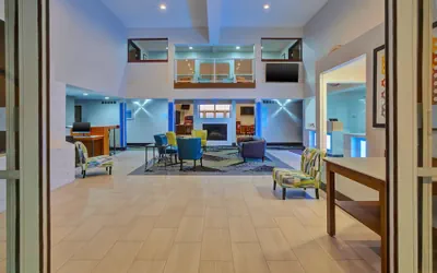 Holiday Inn Express & Suites Petoskey by IHG