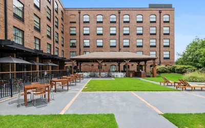 NYLO Dallas Plano Hotel, Tapestry Collection by Hilton