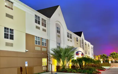 Candlewood Suites Galveston by IHG