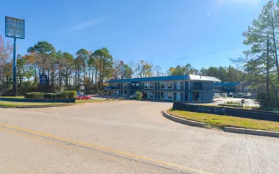 Xpress Inn & Extended Stays