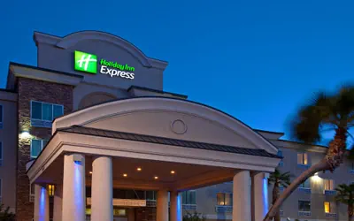 Holiday Inn Express Las Vegas - Stadium Area by IHG