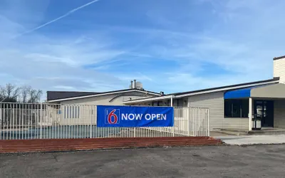 Motel 6 Cross Lanes, WV - Goff Mountain Rd