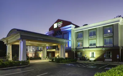 Holiday Inn Express Hotel & Suites Emporia by IHG