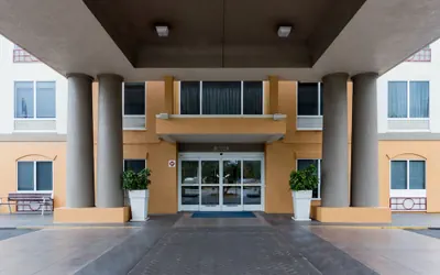 Holiday Inn Express Hotel & Suites Tavares - Leesburg by IHG