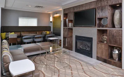 Holiday Inn Express Hotel & Suites Lafayette by IHG