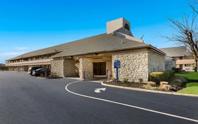 Rodeway Inn Columbus West