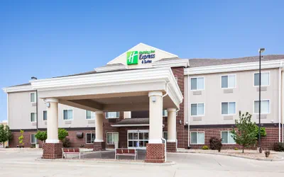 Holiday Inn Express Hotel & Suites Dickinson by IHG