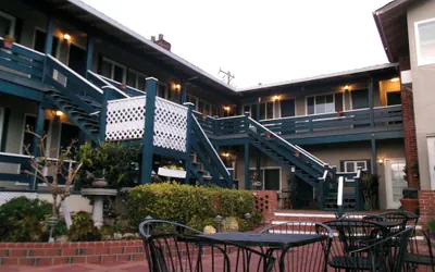 Carmel Wayfarer Inn