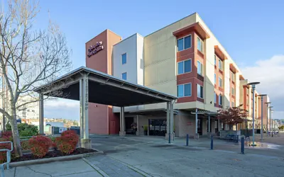 Hampton Inn & Suites Bremerton