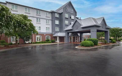 Spark by Hilton Summerville