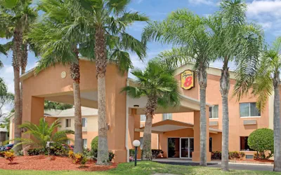 Super 8 by Wyndham Daytona Beach