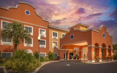 Comfort Suites Lady Lake - The Villages