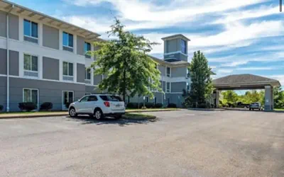 Sleep Inn & Suites Dunmore