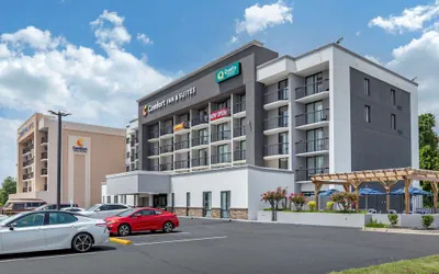 Comfort Inn & Suites Spring Lake - Fayetteville near Fort Bragg