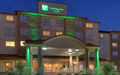 Holiday Inn & Suites Albuquerque Airport by IHG