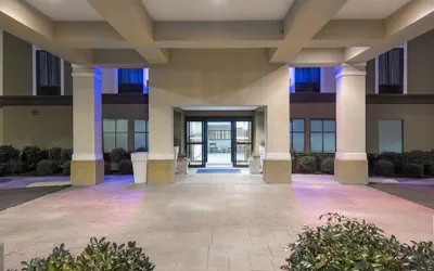 Holiday Inn Express & Suites Grenada by IHG