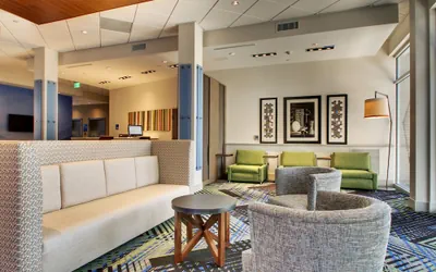 Holiday Inn Express & Suites Summerville by IHG