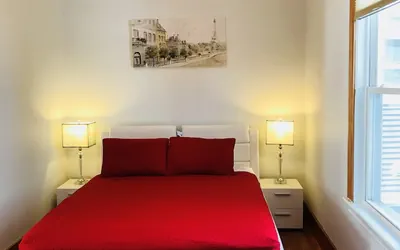 Boston Lodge and Suites