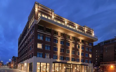 The Merrill Hotel, Muscatine, a Tribute Portfolio Hotel